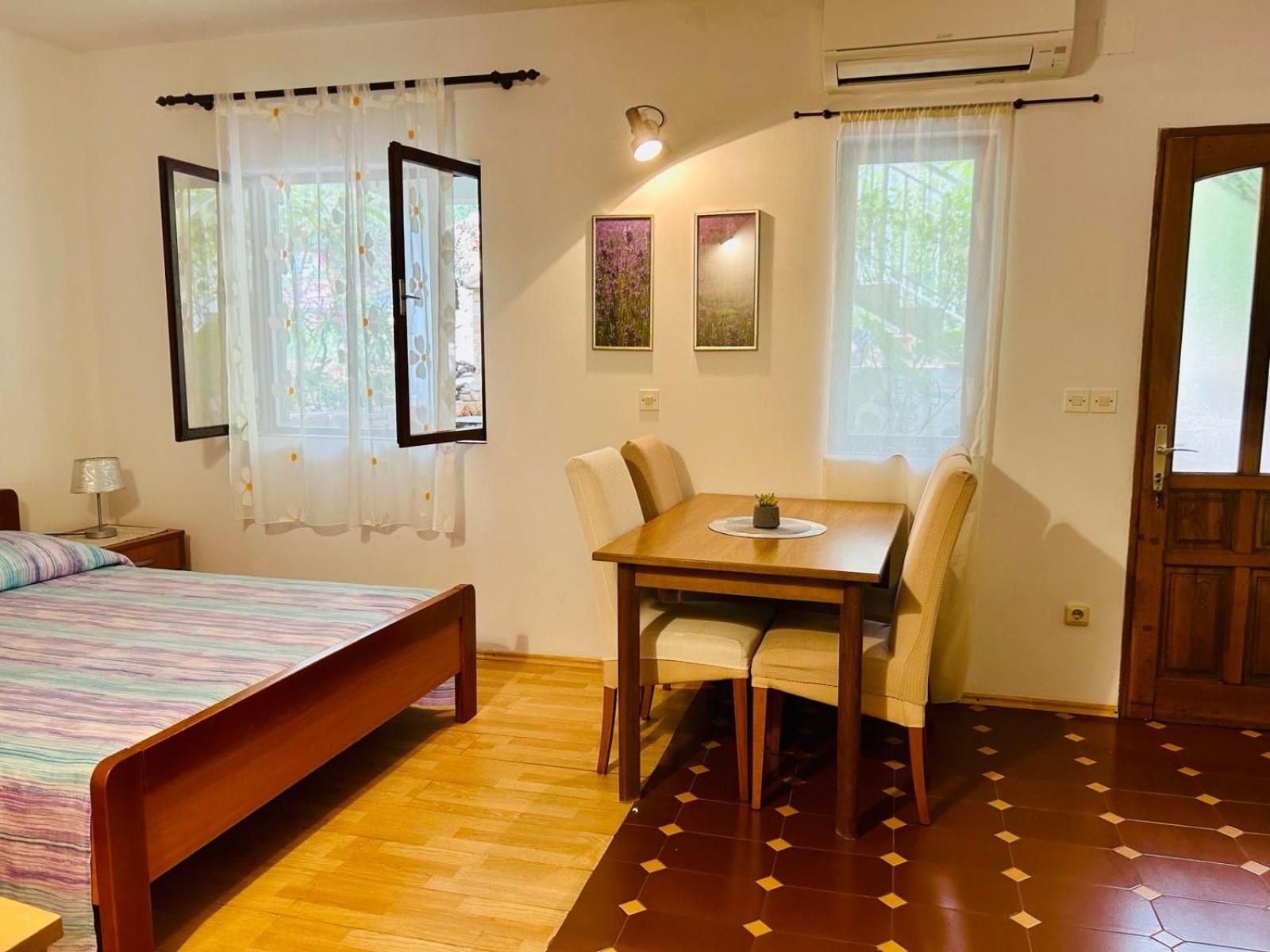 In Area Near The Beaches Appartement