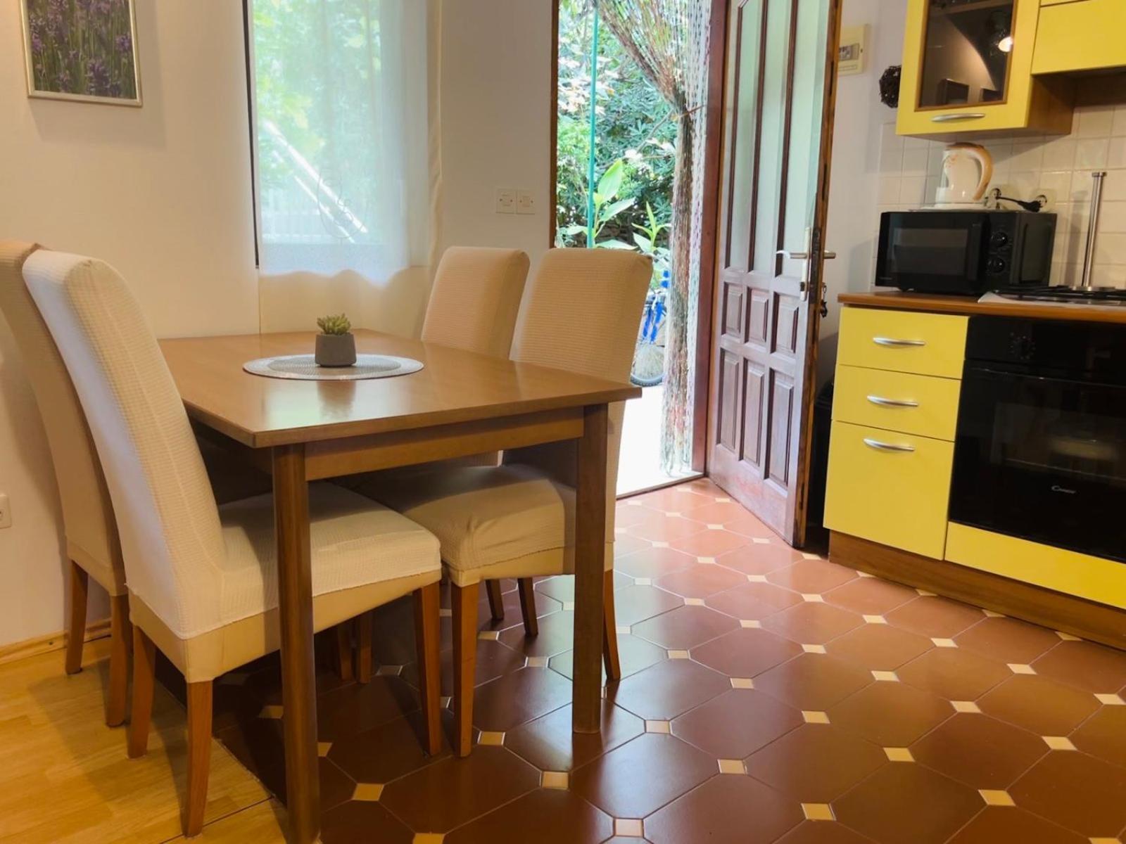 Appartement In Area Near The Beaches